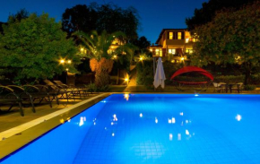 Отель Marmaris Holiday Villas  Мармарис